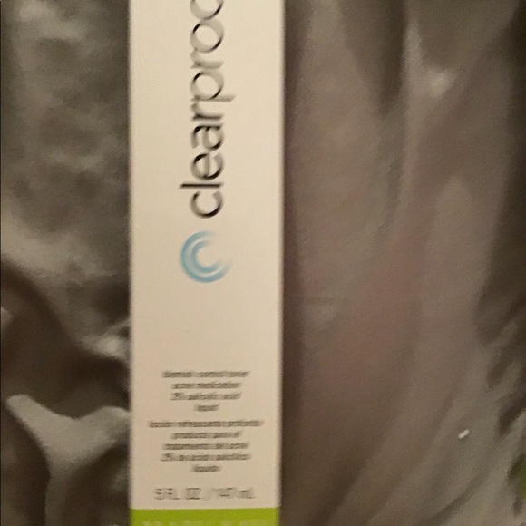 Mary Kay face routine - Picture 3 of 4